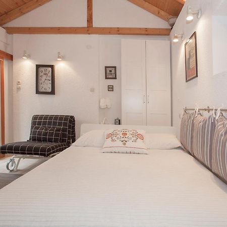 Studio Apartment Karlo Split Buitenkant foto