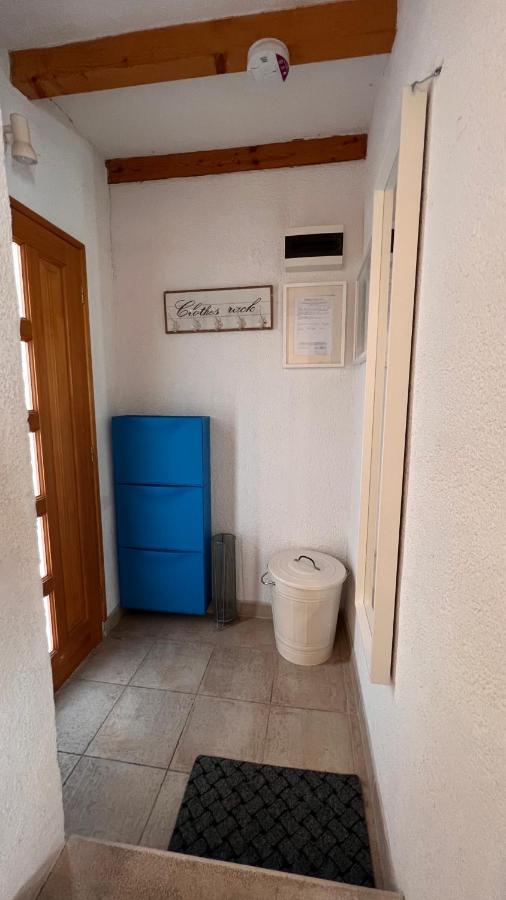 Studio Apartment Karlo Split Buitenkant foto